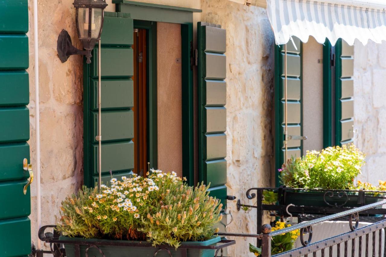 Apartments Linda Makarska Ngoại thất bức ảnh
