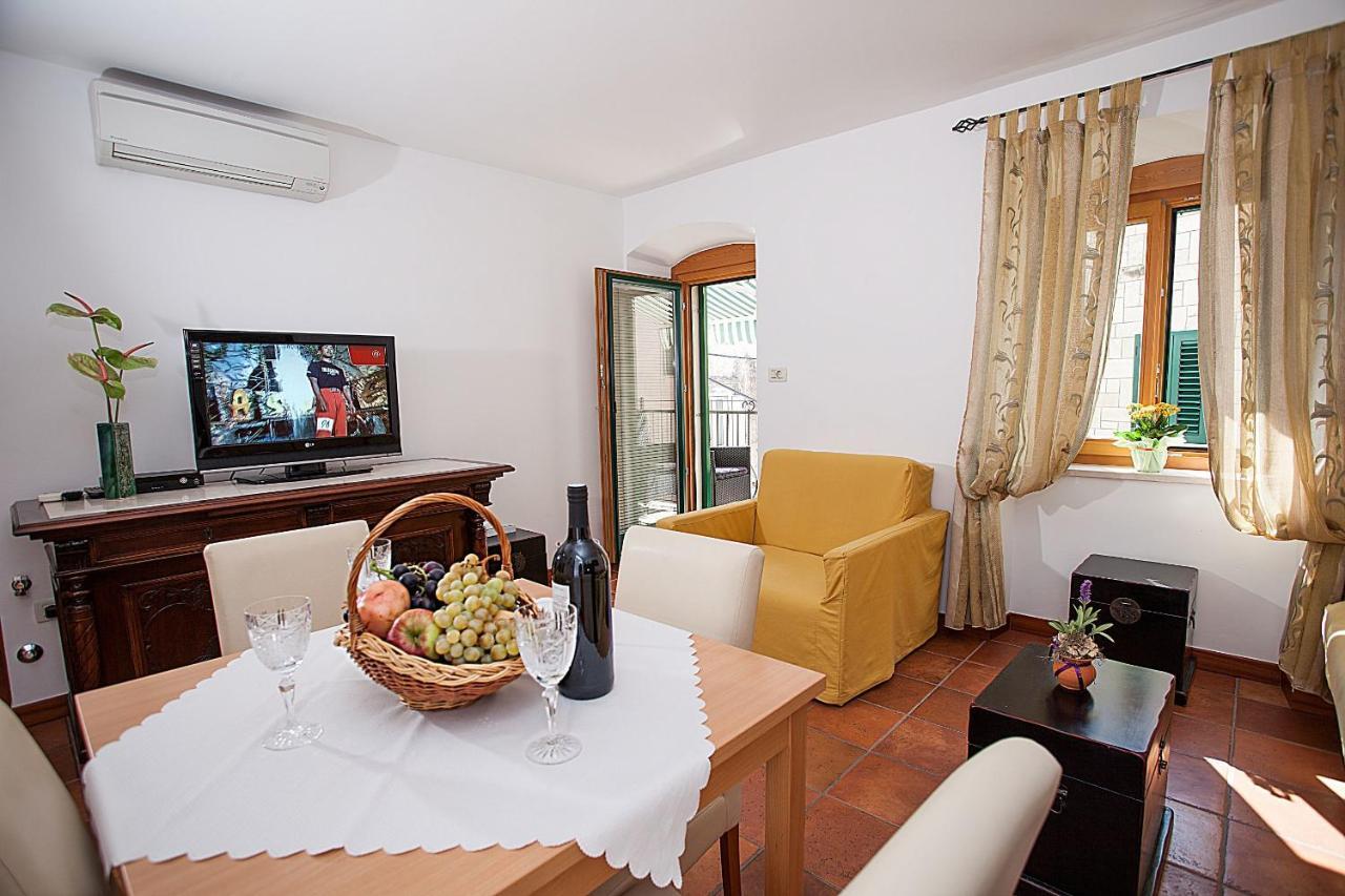 Apartments Linda Makarska Phòng bức ảnh